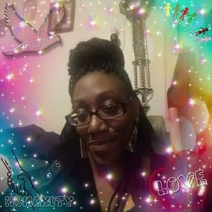 Meet your Posher, Ellen